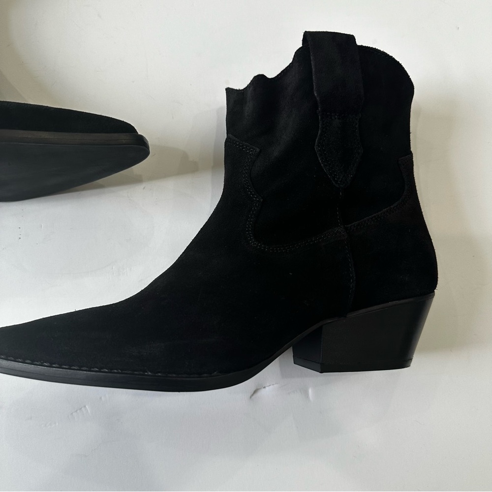 Chinese Laundry Califa Casual Bootie Black Suede Pointy Toe Western Ankle Boots - Picture 11 of 13